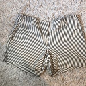 NWOT!!Ann Taylor shorts